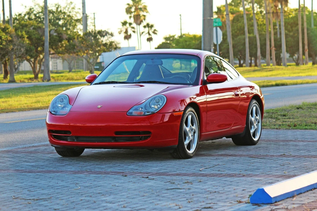 2001 Porsche 996 Carrera - Image 3 of 31