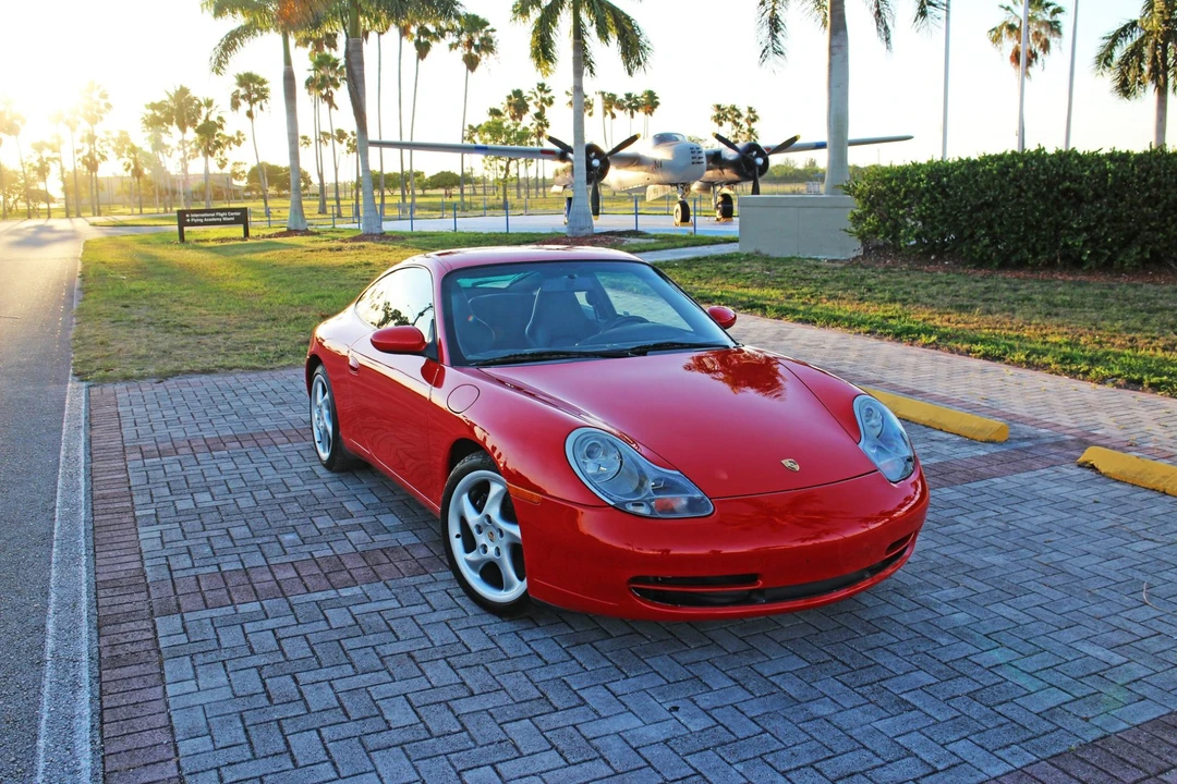2001 Porsche 996 Carrera - Image 2 of 31