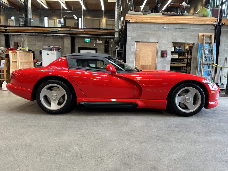 1992 Dodge Viper 1st Gen - Image 23 of 31