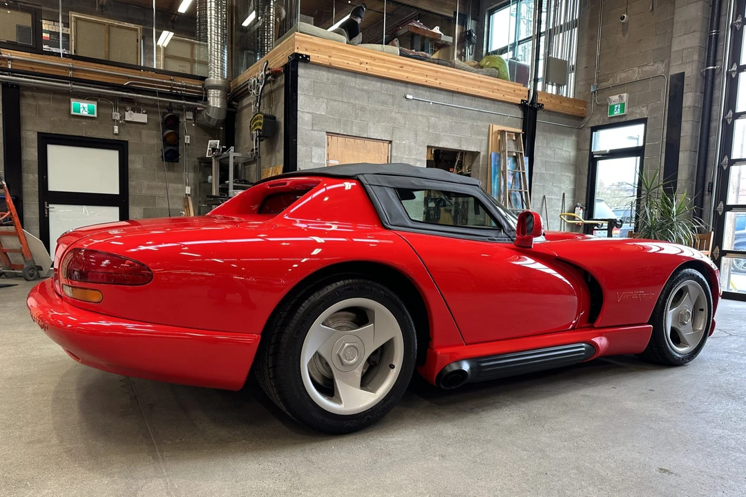 1992 Dodge Viper 1st Gen - Image 22 of 31