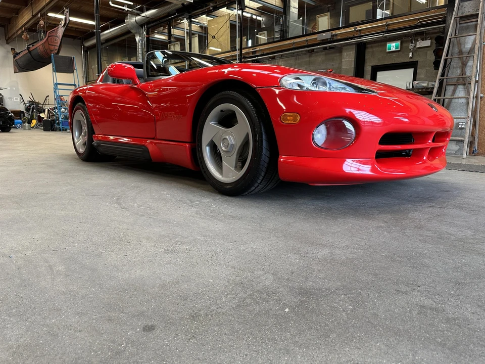 1992 Dodge Viper 1st Gen - Image 13 of 31