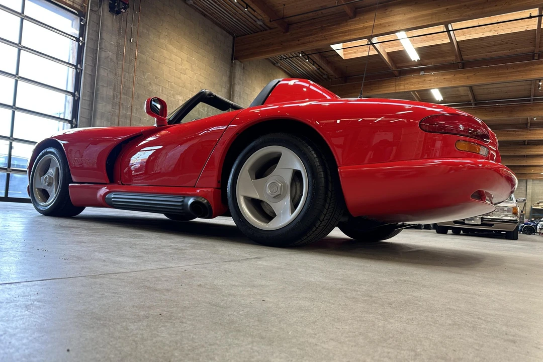 1992 Dodge Viper 1st Gen - Image 6 of 31