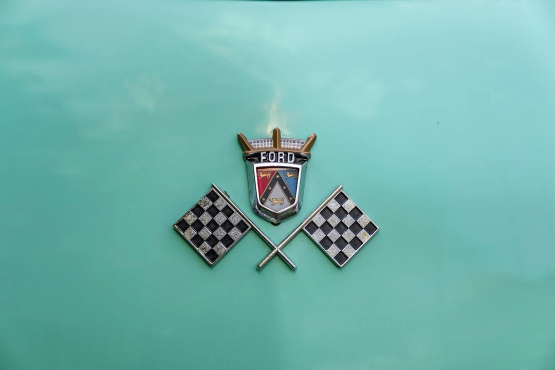 1955 Ford Thunderbird 1st Gen - Image 20 of 31