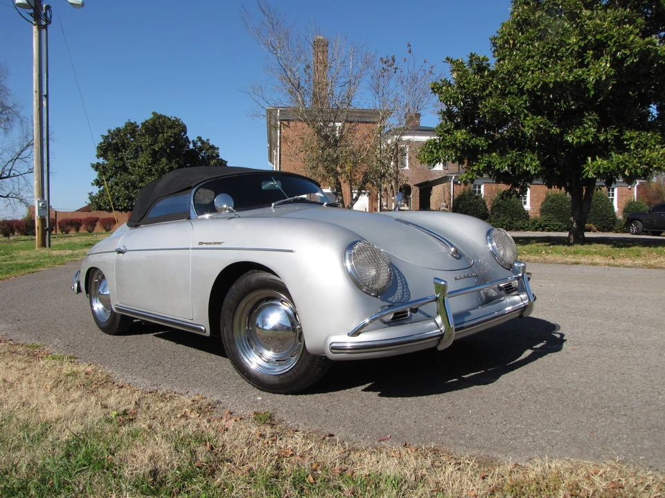 1957 Porsche Speedster - Image 9 of 31