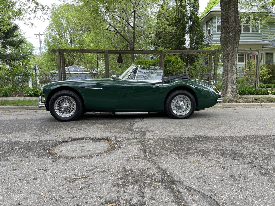 1967 Austin-Healey 3000 Mark III - Image 16 of 31