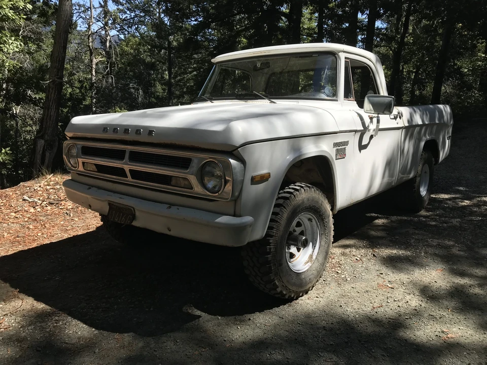 1970 Dodge Power Wagon - Image 2 of 31