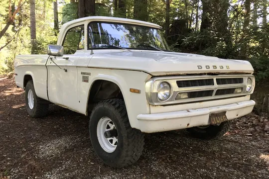 1970 Dodge Power Wagon W100 4×4