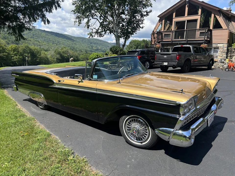 1959 Ford Fairlane 2nd Gen - Image 11 of 31