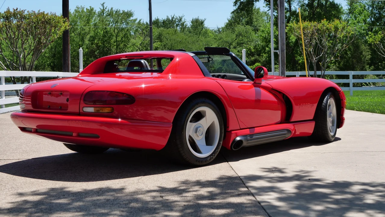 1992 Dodge Viper 1st Gen - Image 13 of 31