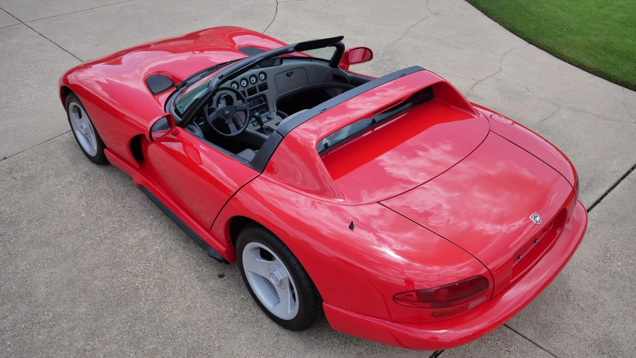 1992 Dodge Viper 1st Gen - Image 8 of 31