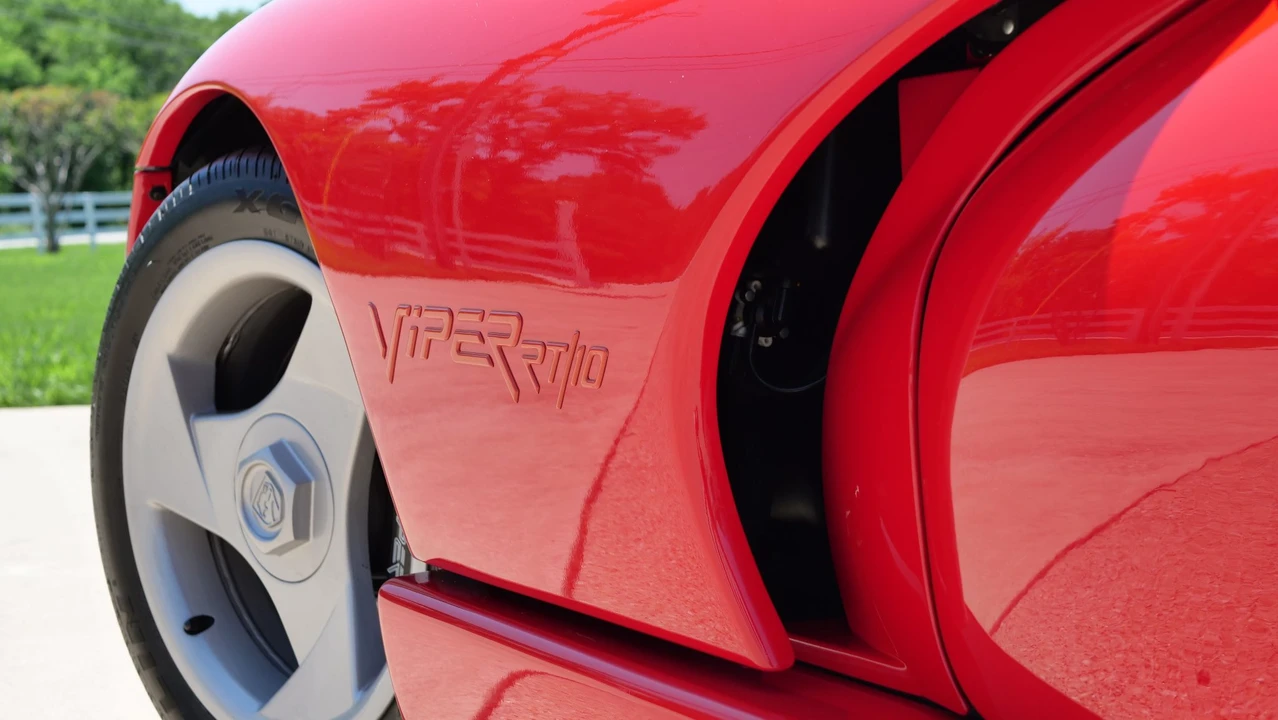 1992 Dodge Viper 1st Gen - Image 24 of 31