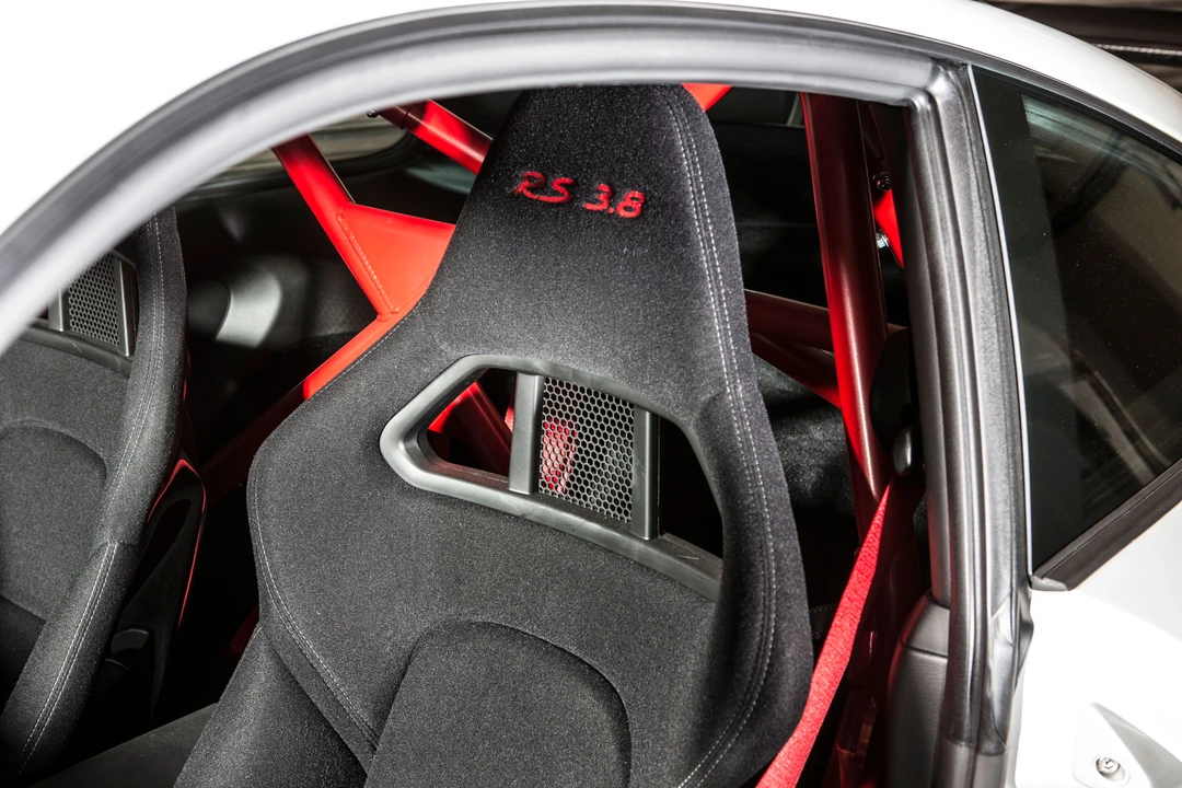 2010 Porsche 997 GT3 RS - Image 6 of 23