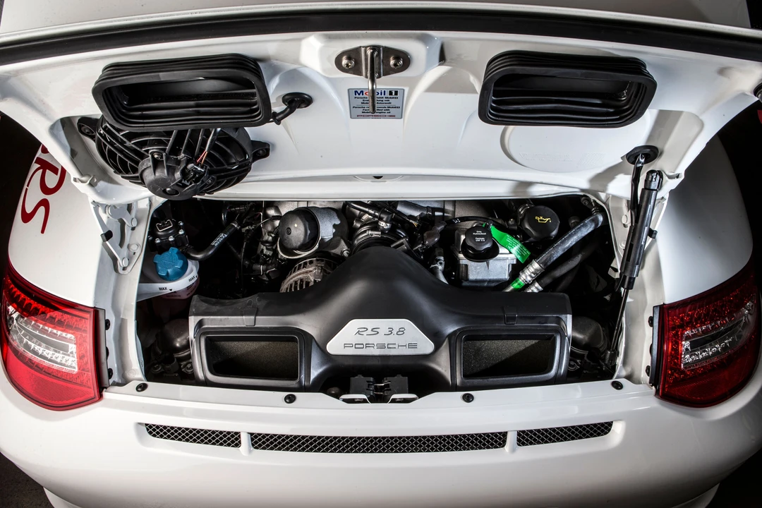 2010 Porsche 997 GT3 RS - Image 3 of 23
