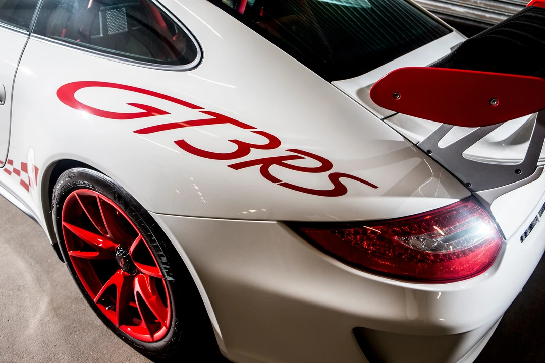 2010 Porsche 997 GT3 RS - Image 15 of 23