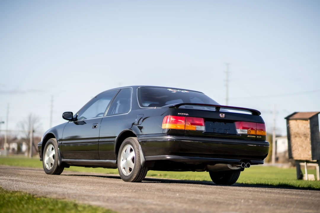 1992 Honda Accord 4th Gen - Image 7 of 31