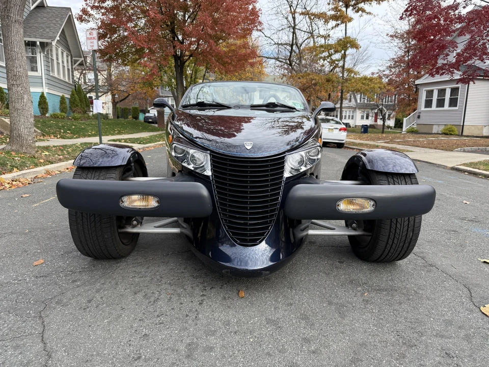 2001 Plymouth Prowler - Image 2 of 31