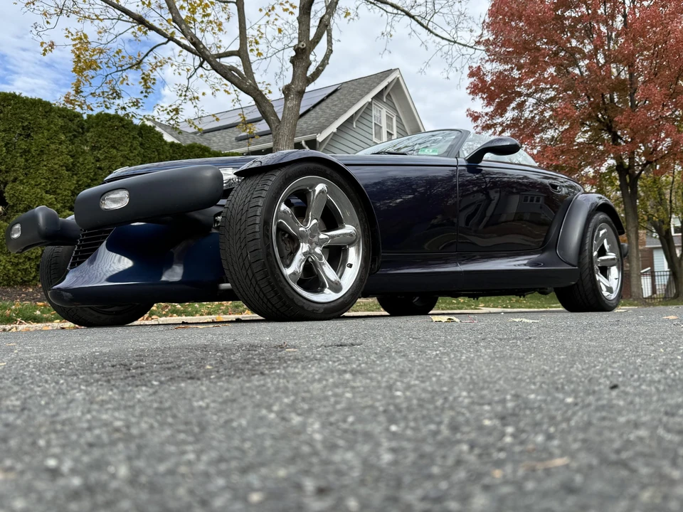 2001 Plymouth Prowler - Image 25 of 31