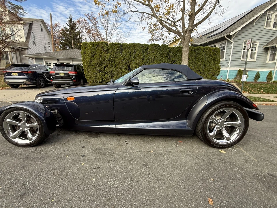 2001 Plymouth Prowler - Image 24 of 31