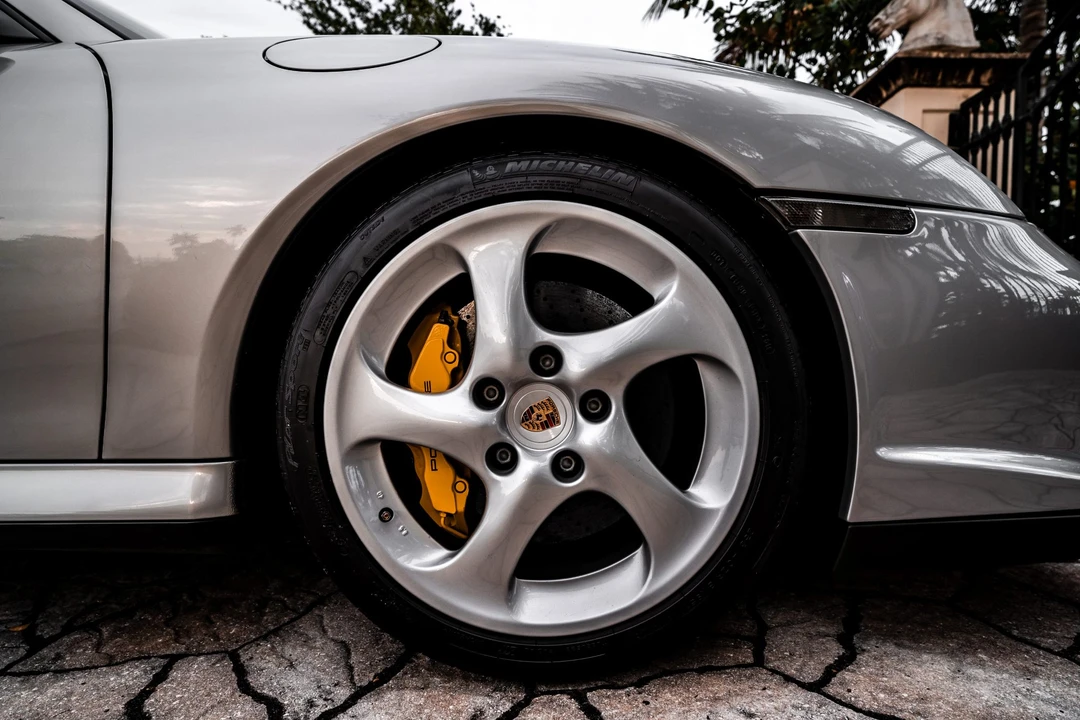 2003 Porsche 996 Turbo - Image 20 of 31