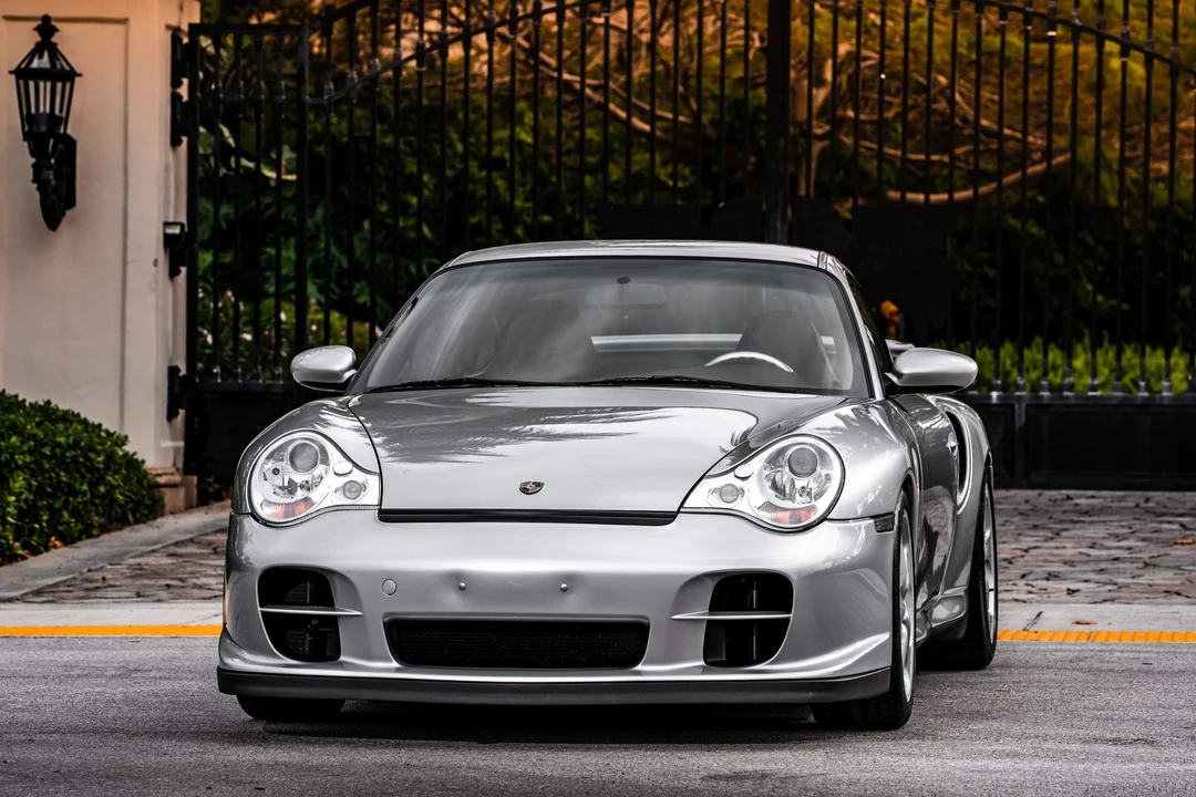 2003 Porsche 996 Turbo - Image 15 of 31