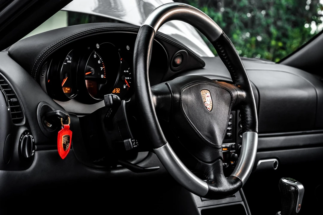 2003 Porsche 996 Turbo - Image 29 of 31