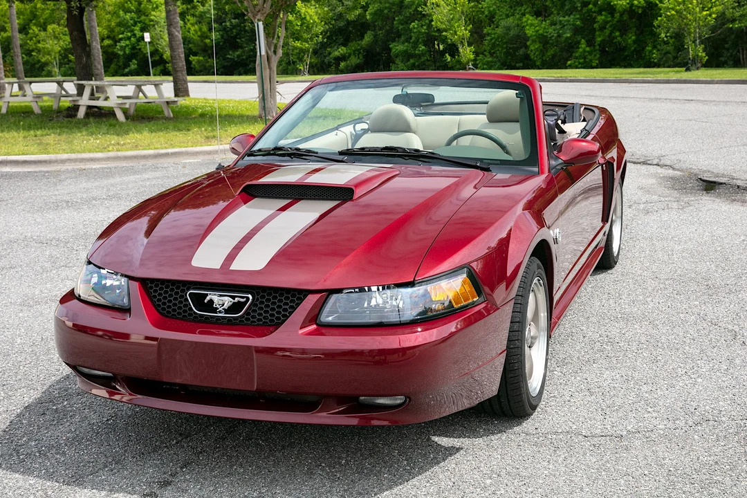 2004 Ford SN95 Mustang - Image 8 of 31
