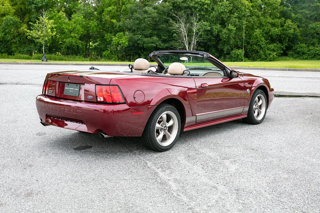 2004 Ford SN95 Mustang - Image 16 of 31
