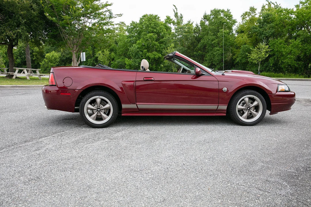 2004 Ford SN95 Mustang - Image 18 of 31