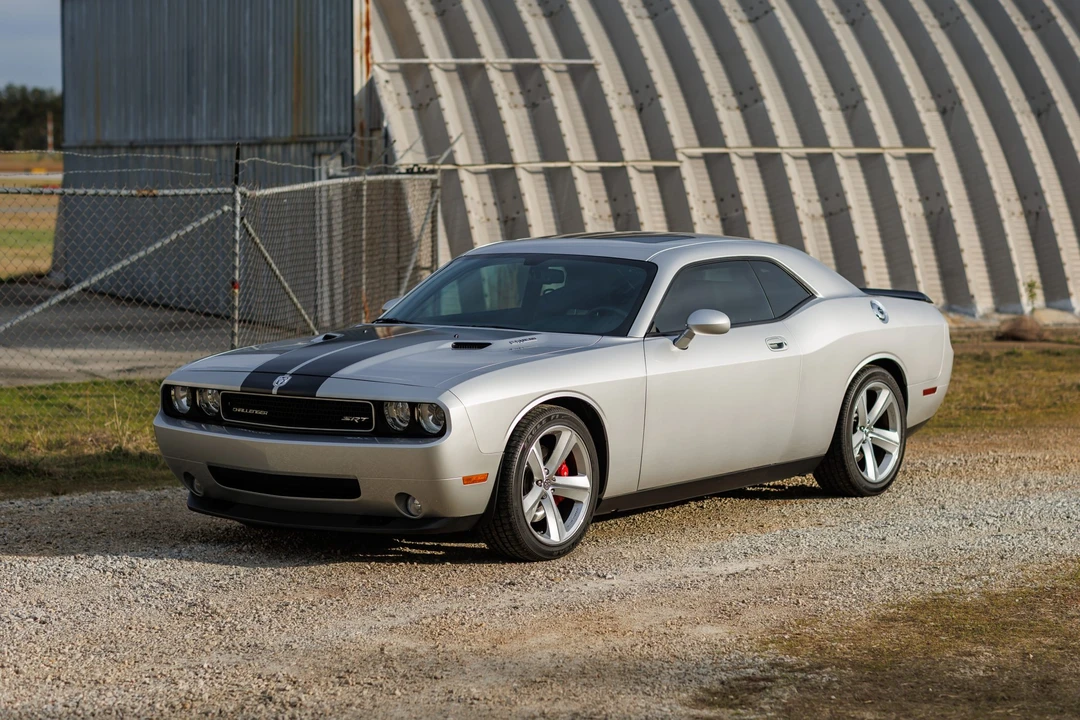 2008 Dodge Challenger SRT8 & 392 3rd Gen - Image 5 of 31