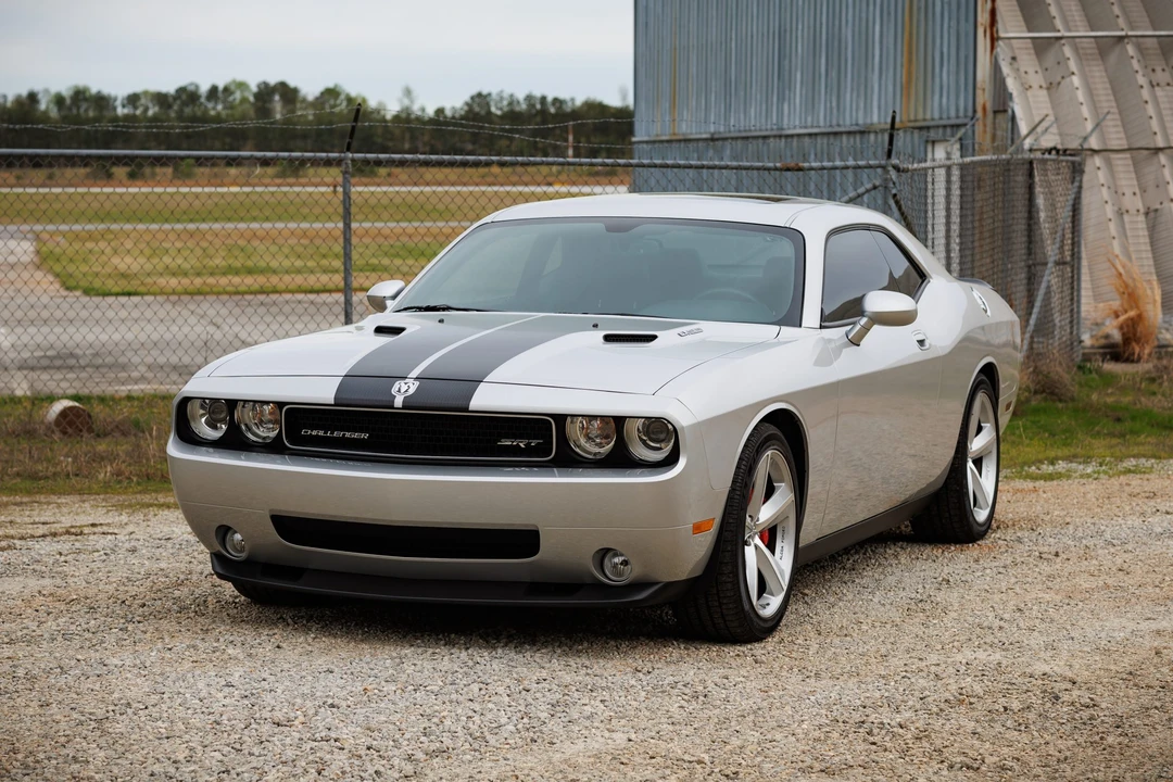 2008 Dodge Challenger SRT8 & 392 3rd Gen - Image 2 of 31