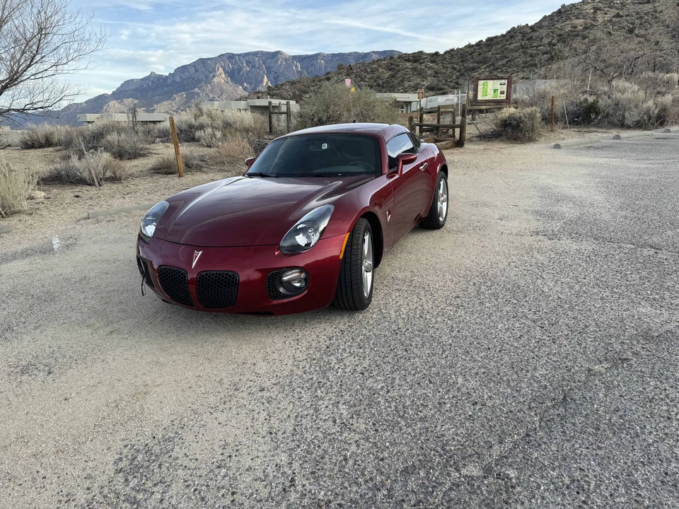 2009 Pontiac Solstice GXP - Image 12 of 31