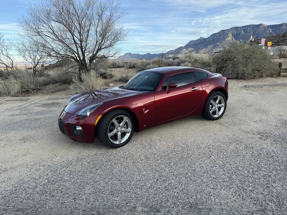 2009 Pontiac Solstice GXP - Image 13 of 31