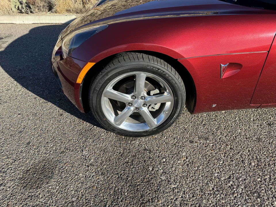 2009 Pontiac Solstice GXP - Image 26 of 31
