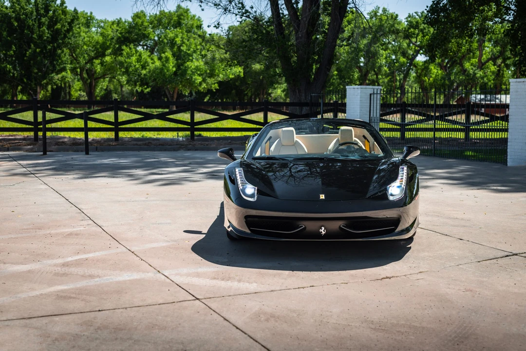 2014 Ferrari 458 Spider - Image 9 of 31