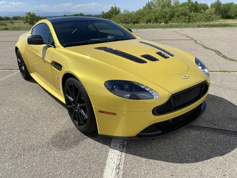 2015 Aston Martin V12 Vantage (2010-2018) - Image 3 of 31