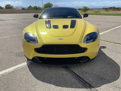 2015 Aston Martin V12 Vantage (2010-2018) - Image 4 of 31