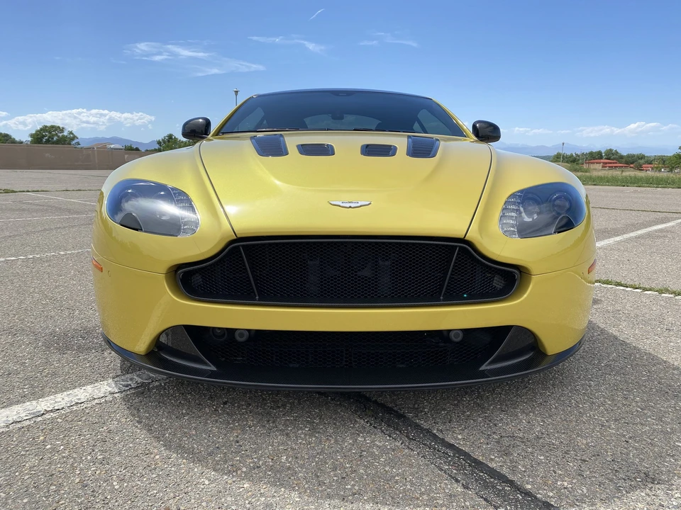 2015 Aston Martin V12 Vantage (2010-2018) - Image 5 of 31