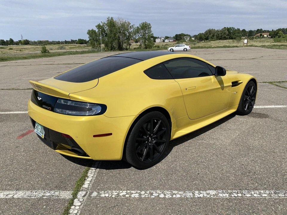 2015 Aston Martin V12 Vantage (2010-2018) - Image 16 of 31