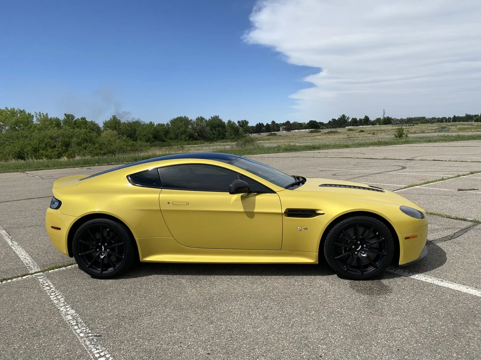 2015 Aston Martin V12 Vantage (2010-2018) - Image 18 of 31