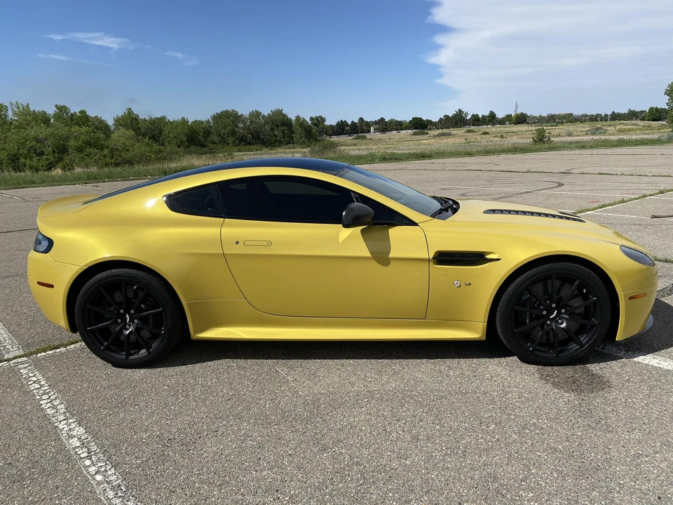 2015 Aston Martin V12 Vantage (2010-2018) - Image 19 of 31