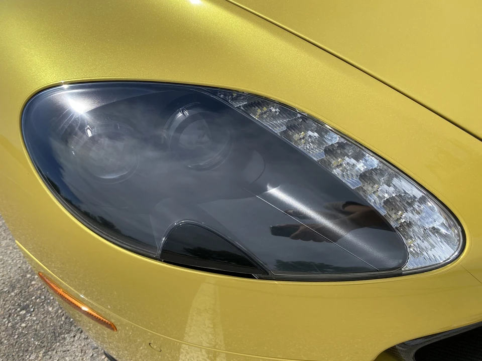 2015 Aston Martin V12 Vantage (2010-2018) - Image 21 of 31