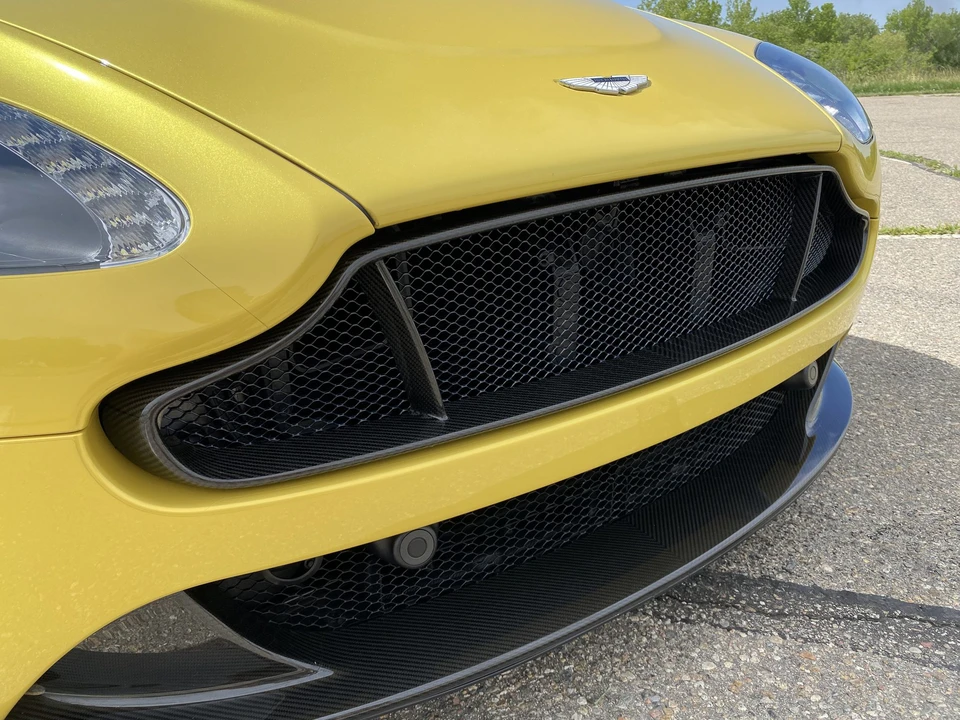 2015 Aston Martin V12 Vantage (2010-2018) - Image 23 of 31
