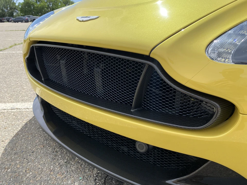 2015 Aston Martin V12 Vantage (2010-2018) - Image 25 of 31
