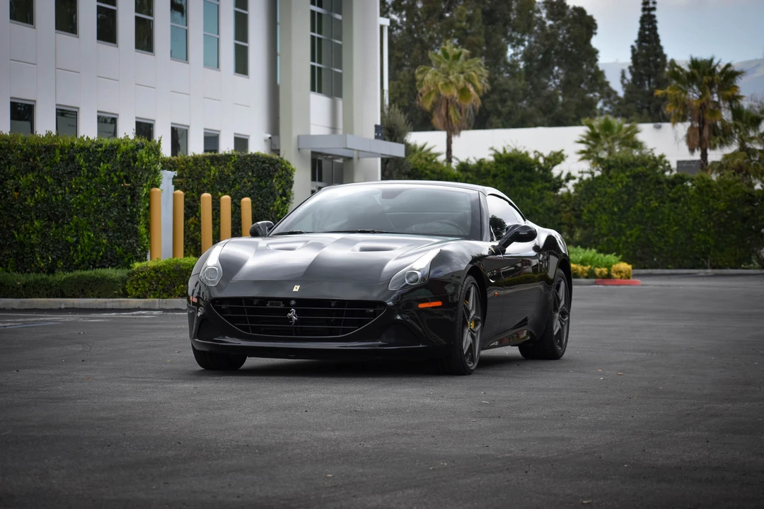 2015 Ferrari California T - Image 21 of 31