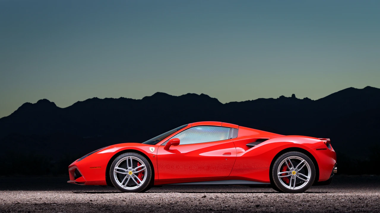 2016 Ferrari 488 Spider - Image 16 of 31