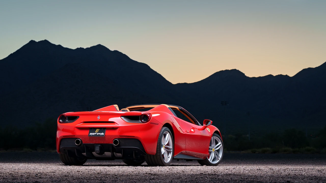2016 Ferrari 488 Spider - Image 29 of 31