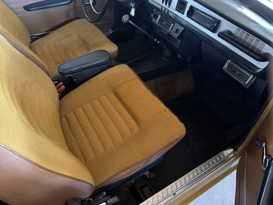 1970 Volvo 142 - Image 27 of 31