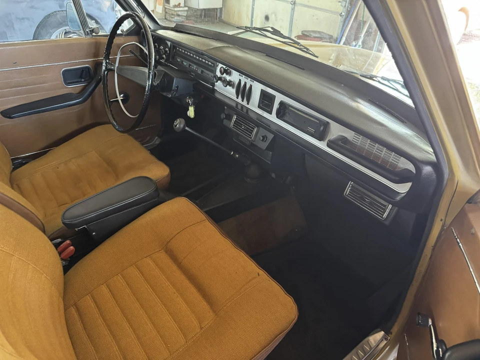 1970 Volvo 142 - Image 26 of 31