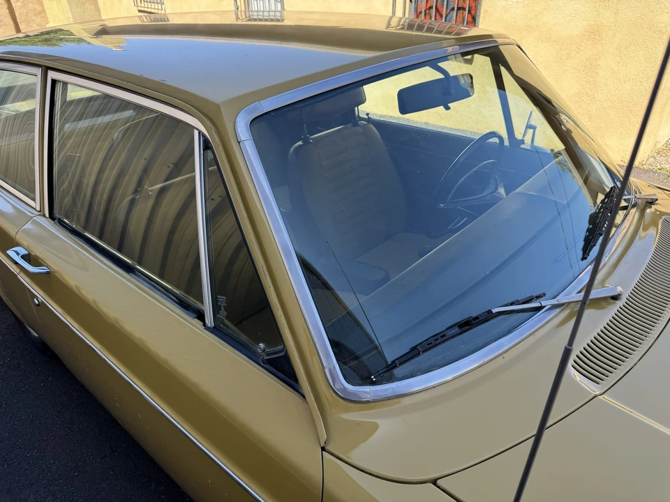 1970 Volvo 142 - Image 14 of 31