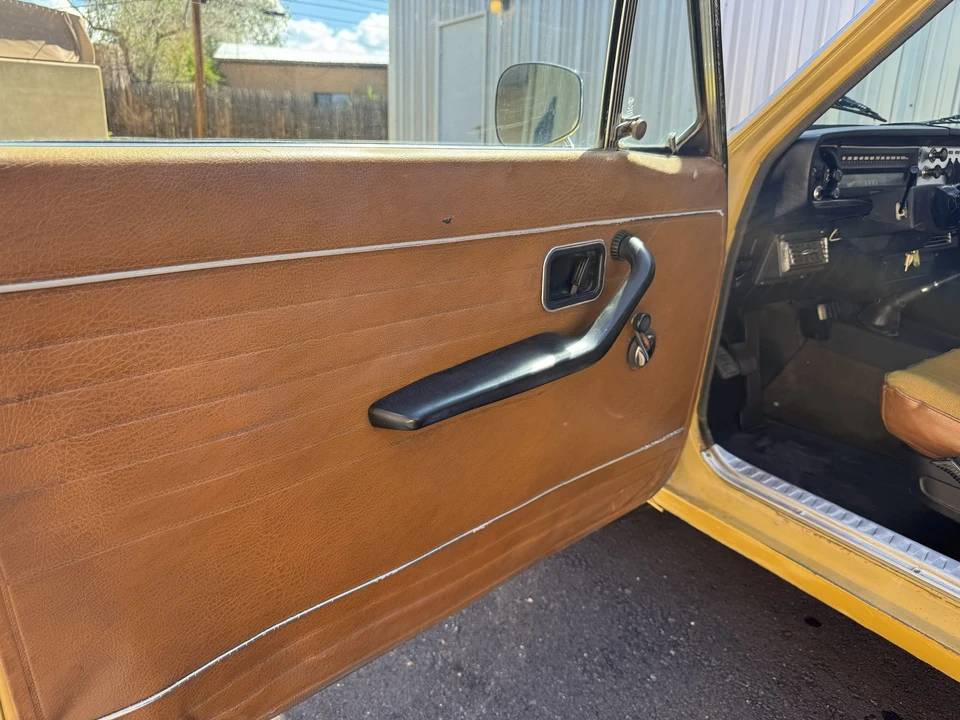 1970 Volvo 142 - Image 21 of 31